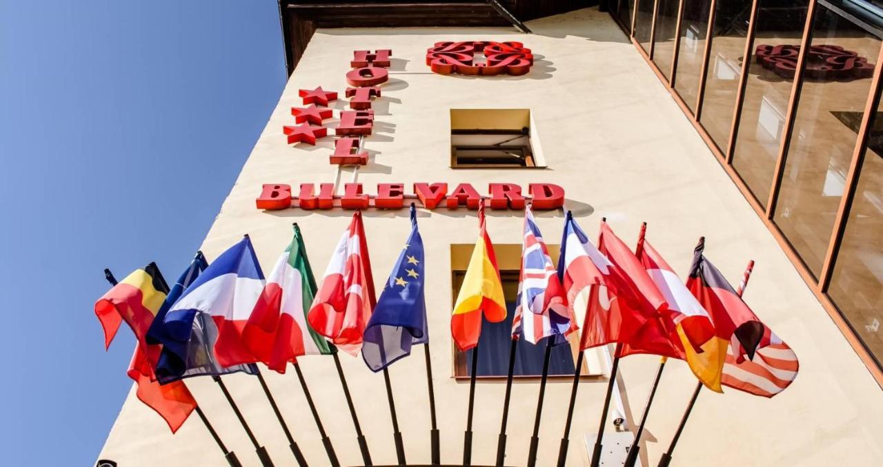 Hotel Bulevard Făgăraş Εξωτερικό φωτογραφία