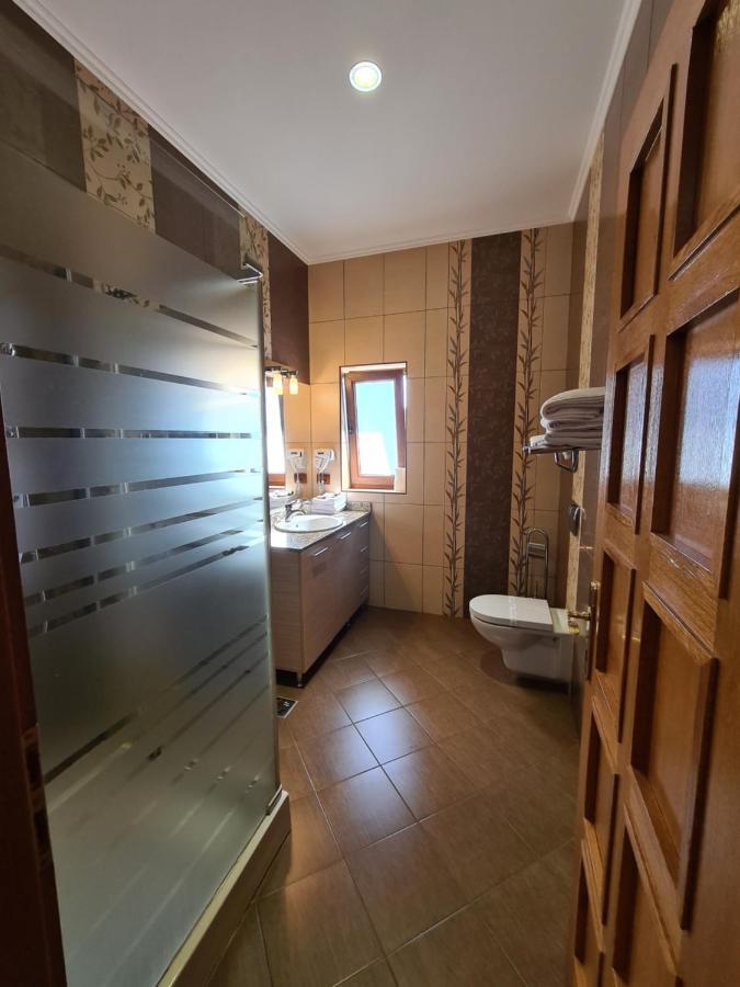 Hotel Bulevard Făgăraş Εξωτερικό φωτογραφία