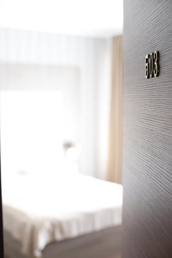 Hotel Bulevard Făgăraş Εξωτερικό φωτογραφία