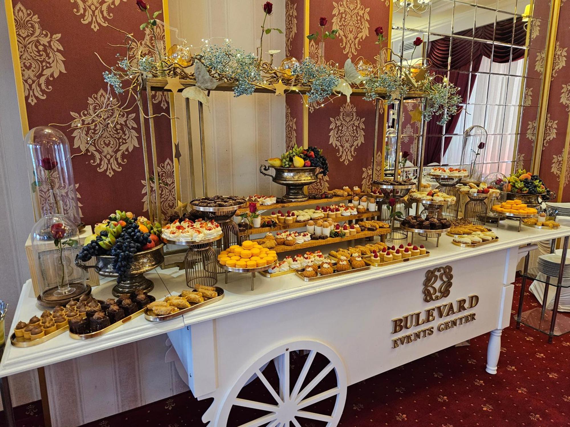 Hotel Bulevard Făgăraş Εξωτερικό φωτογραφία